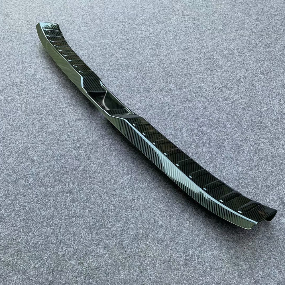 Carbon Style Stainless Inner Rear Bumper Protector Foot Plate Cover For Toyota RAV4 2019 2020 2021 2022 2023 2024 2025