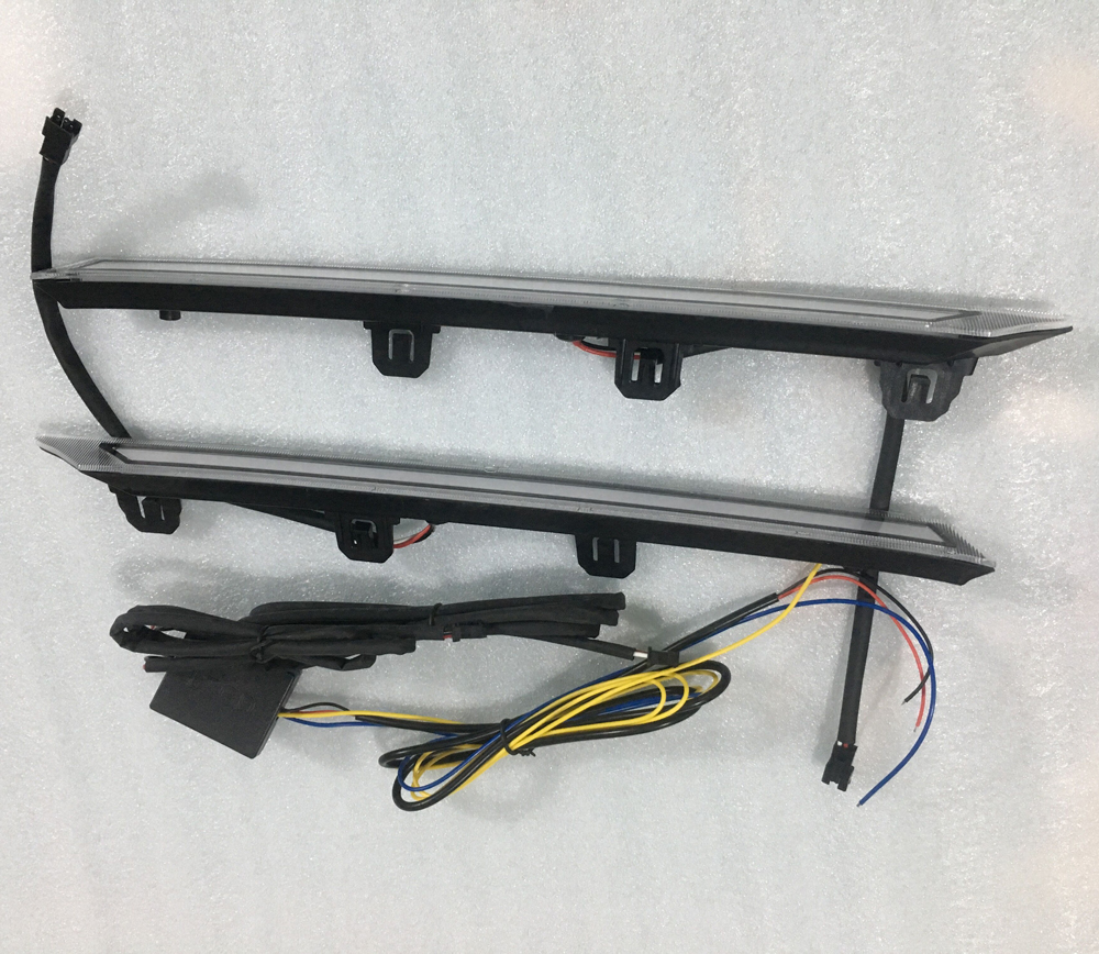 Turn Signal Function Automobile Cover Decoration Light For Toyota RAV4 2019 2020 2021 2022 2023 2024 2025